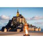 JO 2024 : la flamme et le chaudron au mont Saint-Michel